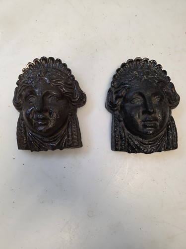 Ancienne paire têtes - têtes, en