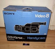 Sony CCD-F375E Camera Vidéo 8 complet Boxed « Hors Service » Officielle Handycam