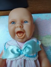 poupon "Bérenguer" fille rieuse sexuée comme un vrai bébé 40 cm