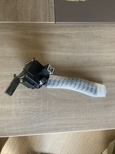 comodo Neuf Audi A3 Et Wolsvagen, Jamais Utilisé Référence : 8P0953519D