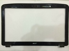 Plasturgie ecran contour capot