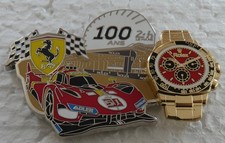 SUPERBE GROS PIN'S MONTRE
