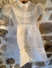 Ancienne Robe Enfant Brodée
