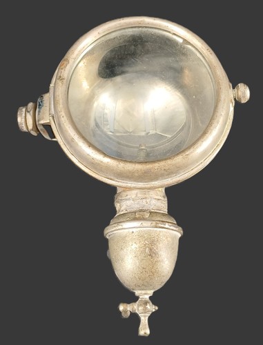 Ancienne lampe acétylène - à,