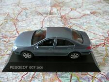 PEUGEOT 607 Berline Bleue 2000 NOREV Neuve sur socle 1/43
