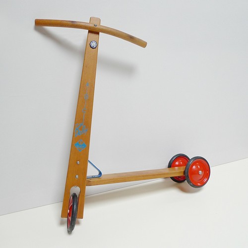 Trottinette ancienne bois - trottinette,