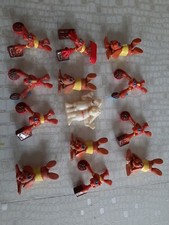 Lot de 13 Figurines