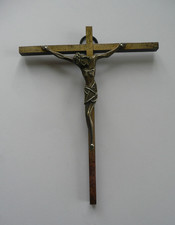 CRUCIFIX en BRONZE à suspendre hauteur 13,5 cm
