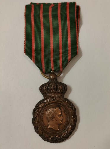 Tres belle médaille - tres, de