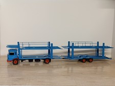 Man transport porte voiture