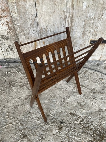 Porte revues pliant scandinave - pliant,