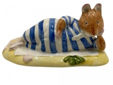 Figurine souris en porcelaine