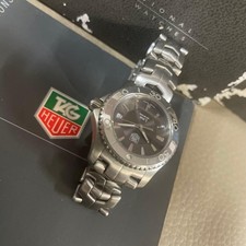 Montre à quartz TAG Heuer