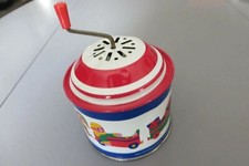 Ancien  Moulin à musique en métal- A