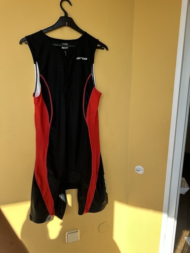 Orca perform race - orca,