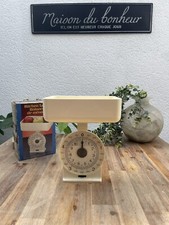 Ancienne Balance de Cuisine Mécanique Vintage dans son Emballage d'Origine Rétro