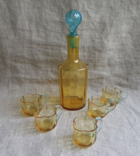 FLACON À LIQUEUR GEORGES SAND ET 5 VERRES