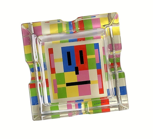 Crystal ashtray design