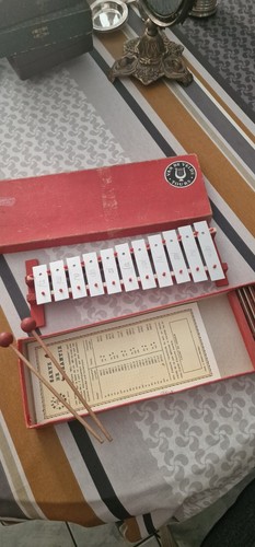 Xylophone van velde tours - van,