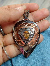 Pendentif neuf en argent