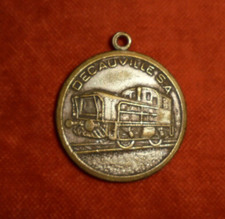 Jolie médaille ou porte-clés DECAUVILLE S.A. Locomotive & CAMION BENNE