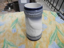  CHOPE A BIERE BUDWEISER , EN GRES DECOR RELIEF , EDITION LIMITEE 1L HAUTEUR 21 