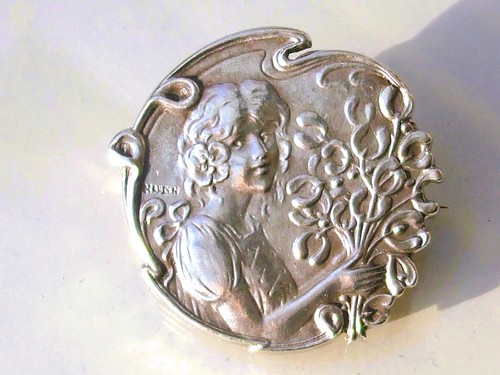 Belle broche femme - broche, au