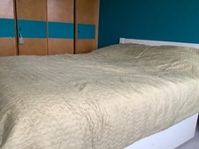 Couvre-lit ou jetée de lit doublée Vintage années 80 en fourrure