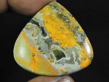 Cabochon de poire de jaspe de