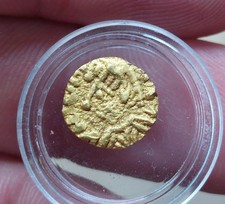 Triens monnaie or mérovingienne