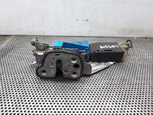 Serrure porte avant droite - serrure,