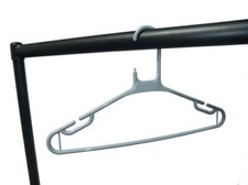 5ft Résistant Vêtements Vêtement Rail & 50 Plastique Gris Manteau Cintre