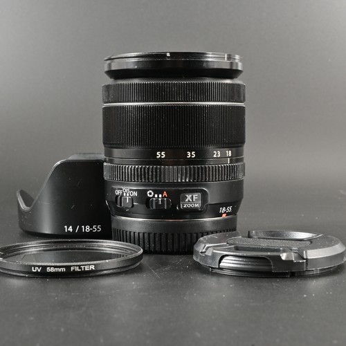 Objectif zoom standard