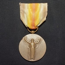 C9/04/26 (REF37704) Médaille