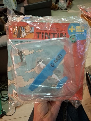 Hachette tintin avion bleu - tintin,