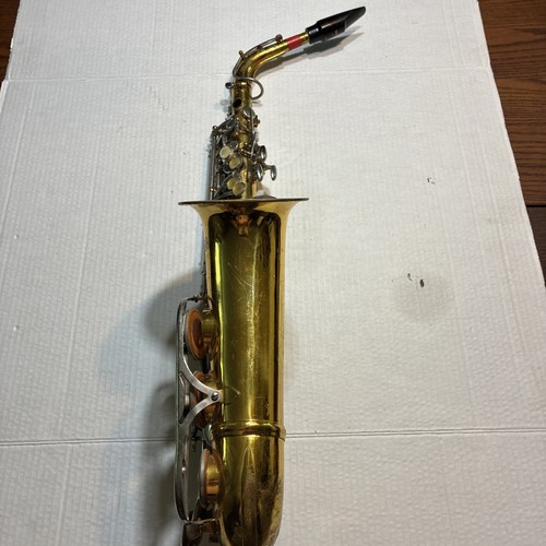Conn 20m alto sax serial - 20m,