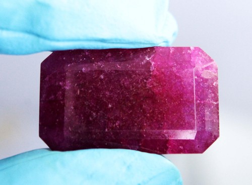 Extrêmement rare saphir rose