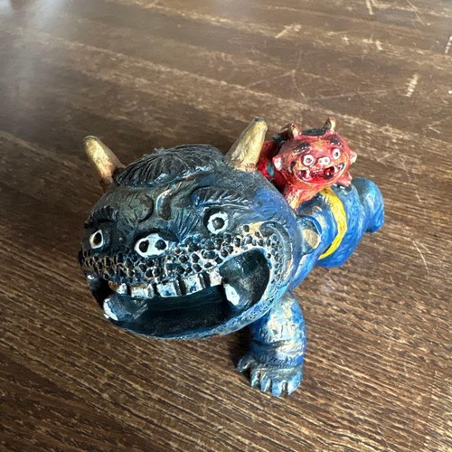 Figurines japonaises bleu