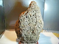 MINÉRAUX.   POUZZOLANE. Forme BOMBE.   Campanie, ITALIE.   Géologie, volcanisme 