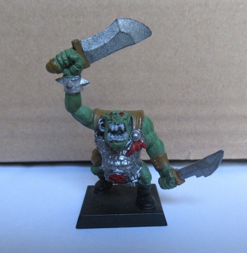Orque warhammer parfait état - warhammer,