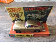 corgi toys aston martin james bond 007 1ere version avec sousboite seule