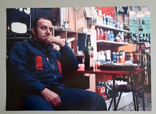 Coluche tchao pantin - tchao,