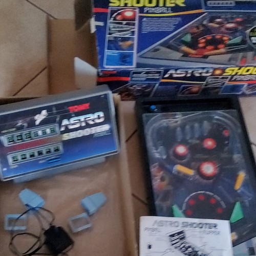Astro shooter flipper tomy - /,