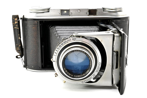 Near mint voigtlander bessa - mint],