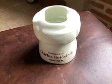 CENDRIER BOUCHON CHAMPAGNE PORCELAINE 