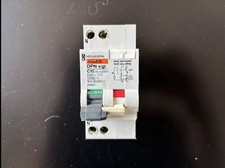 Disjoncteur Bipolaire Différentiel 30mA multi9 C10
