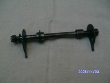 YAMAHA 125 DTMX 2A8  axe de roue arriere complet d origine