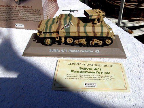 Véhicule militaire blindé - véhicule,