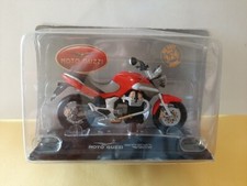 Die Cast 1/24 Moto Guzzi Breva