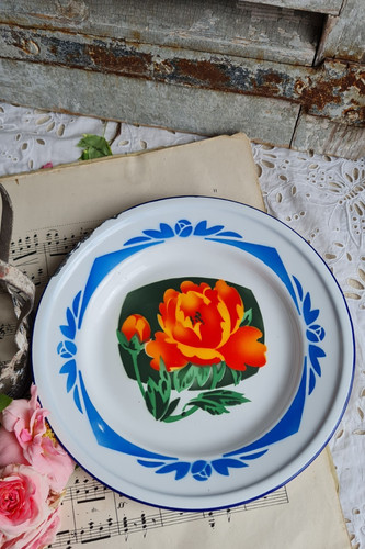 Ancienne assiette emaillee - assiette,